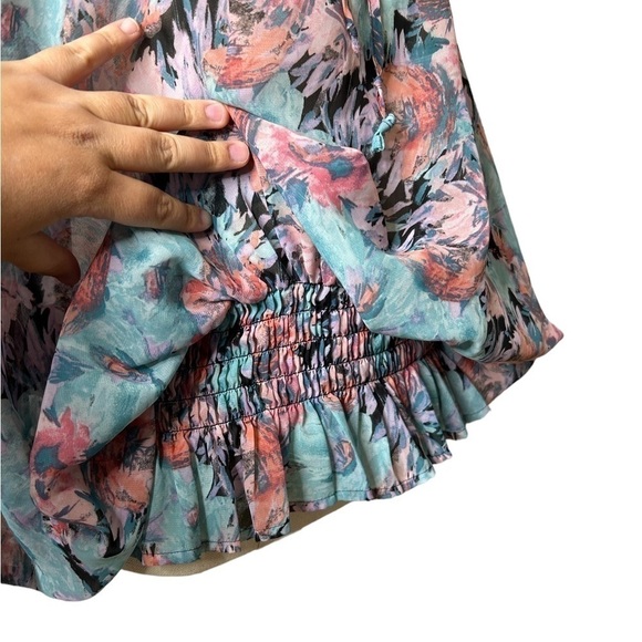 Allen B Floral Sheer Flutter Short Sleeve Elastic Smocked Blouse Size Large - Picture 5 of 16